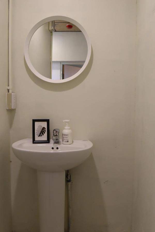 Dope Hostel Taichung Esterno foto